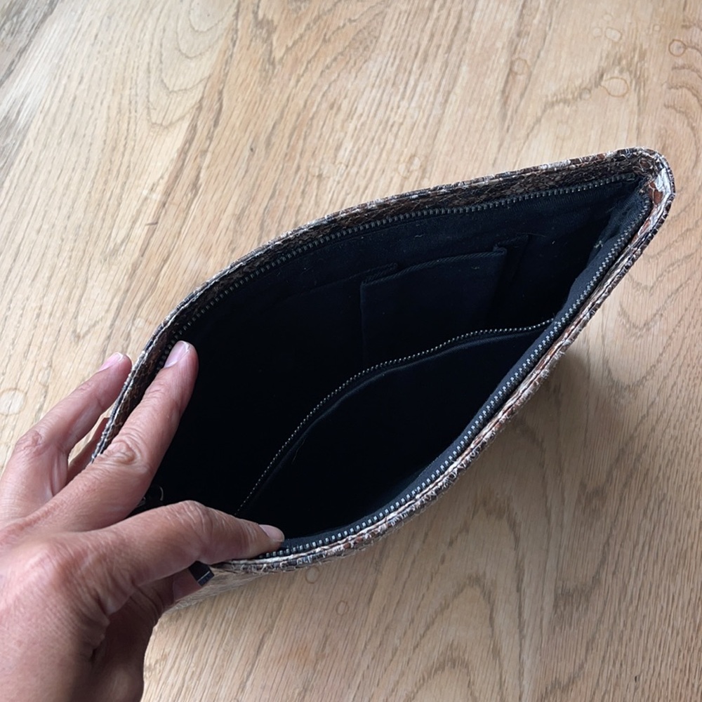 Bcbgeneration Clutch - image 3